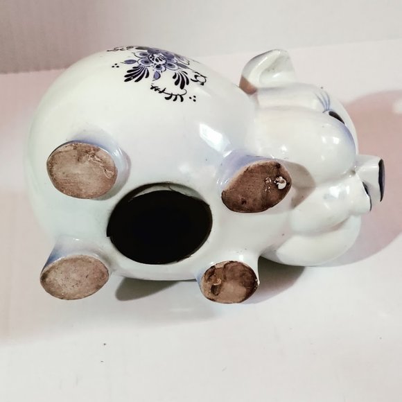 Porcelain Piggy Bank with A Beautiful Design On Sides - Picture 5 of 8
